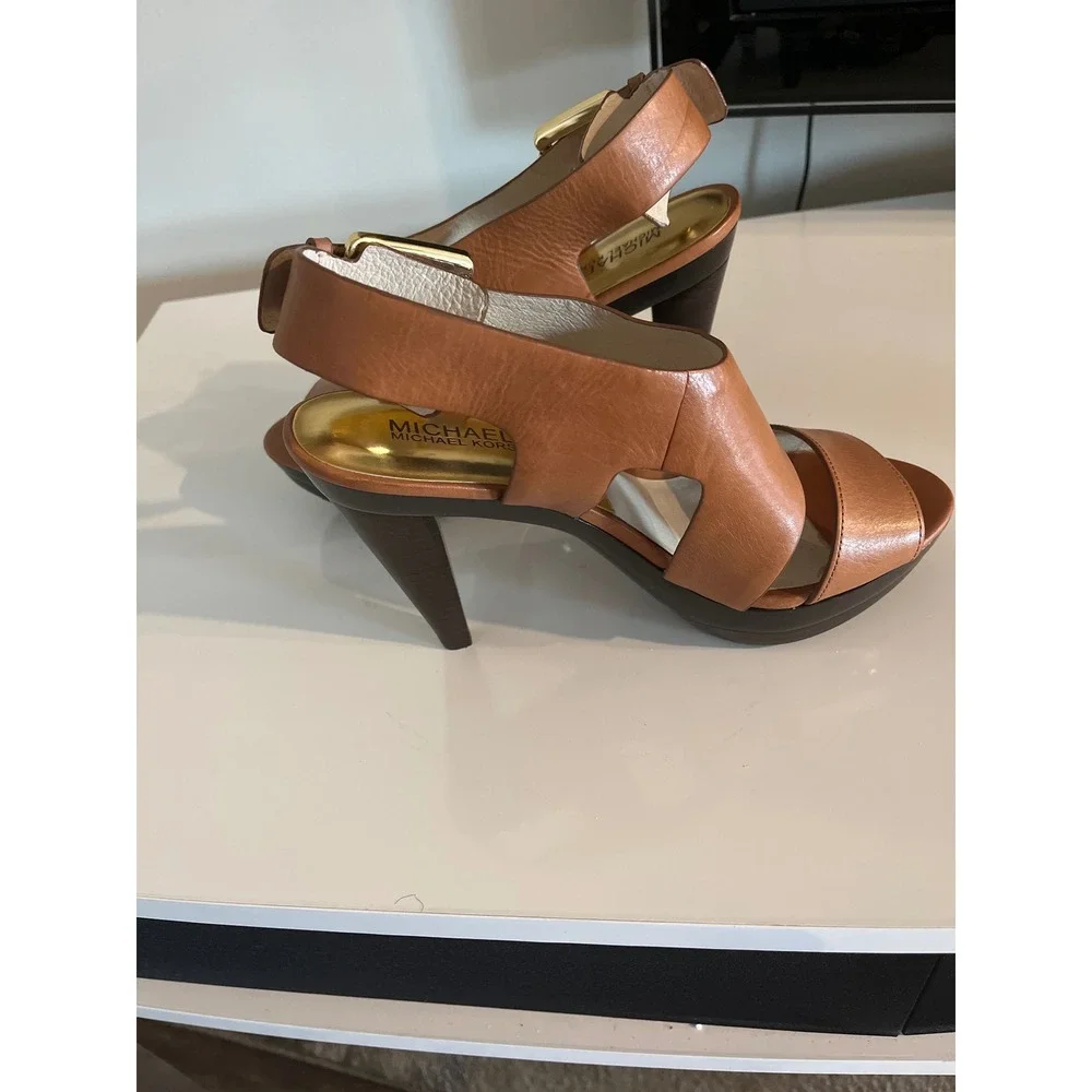 Michael Kors Tan‎ Leather Platform Sandals Gold Buckle Ankle Strap Heels